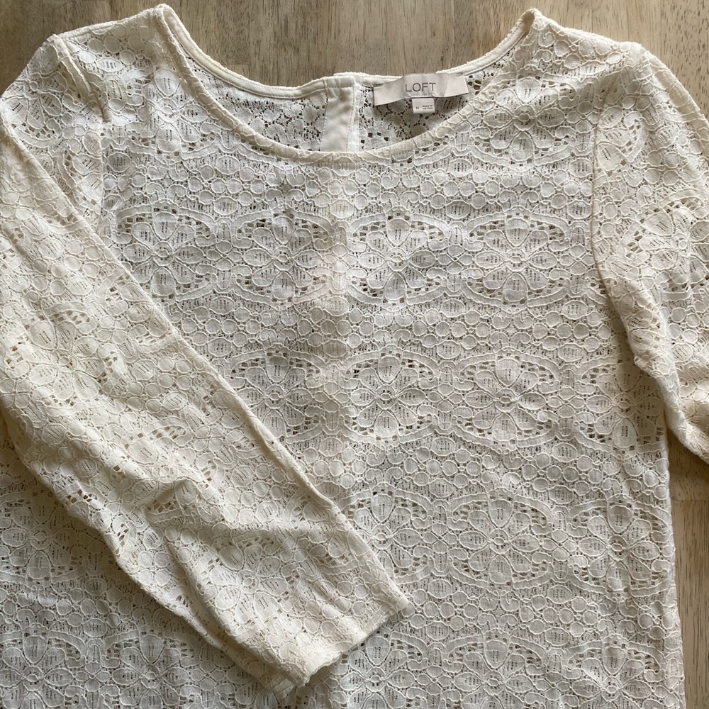 Loft Lace Top with buttons on the back.